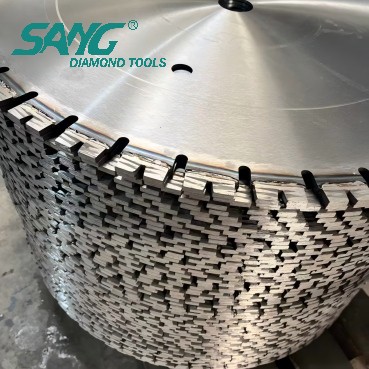 La solución SANG: diseñada para cortes de ladrillos refractarios